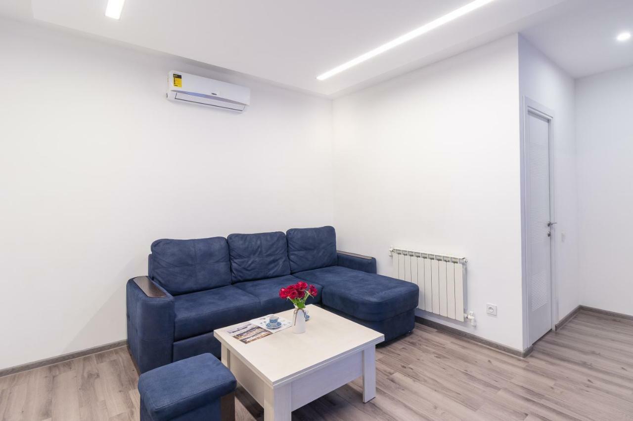 Stay Inn Apartments On 33 Sayat-Nova Avenue Jerevan Eksteriør bilde